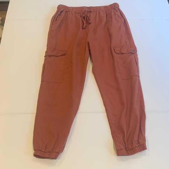 Mama Cinch Terracotta Orange Pull-On Cargo Joggers Tencel Pants Women’s Medium - Picture 1 of 6